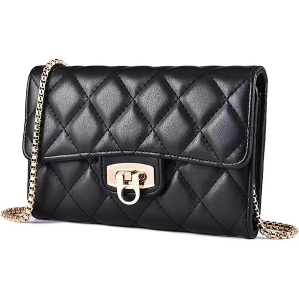 Stylish Small Quilted Crossbody Bag Compact Black Shoulder Bag for Women